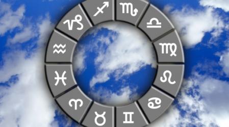 איך אסטרולוגיה משפיעה על חיינו ומה ניתן להפיק ממנה