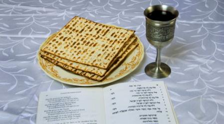 בכל פסח בזמן קריאת ההגדה, כל אחד קורא על עצמו ועל מה שעתיד להתרחש בו.
