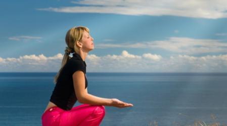 כמעט בכל דת ובכל תפיסה שהיא, אלוהים נתפס כישות המסוגלת לברוא.